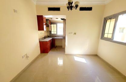 Apartment - Studio - 1 Bathroom for rent in Fire Station Road - Muwaileh - Sharjah