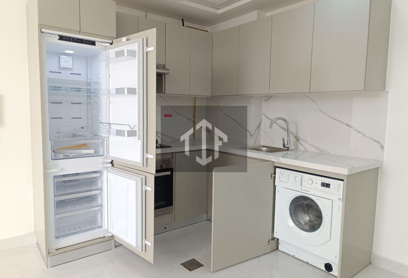 SEMI FURNISHED | BRAND NEW | PRIME LOCATION photo 3