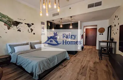 Apartment - Studio - 1 Bathroom for rent in Burj Al Nujoom - Downtown Dubai - Dubai