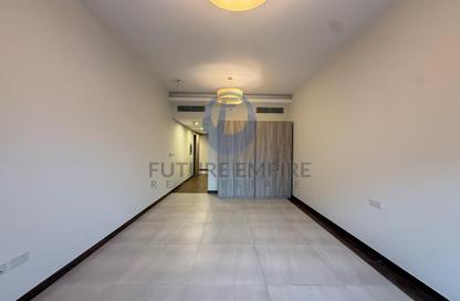 Apartment - Studio - 1 for rent in SOL Bay - Business Bay - Dubai