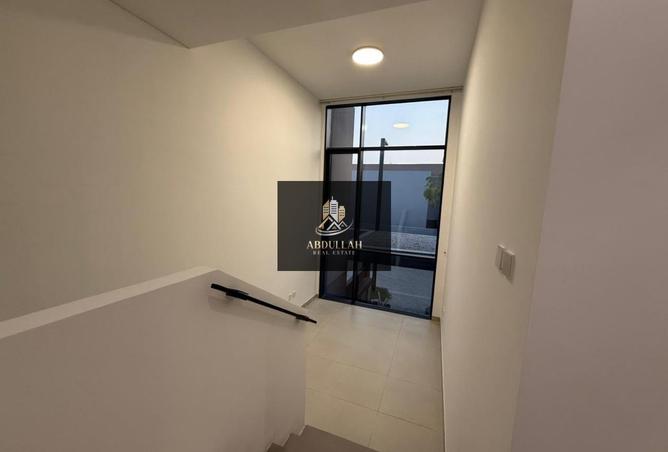107311683 - Property Image 3