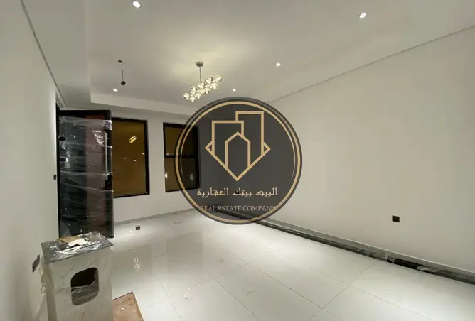 127472776 - Property Image 3