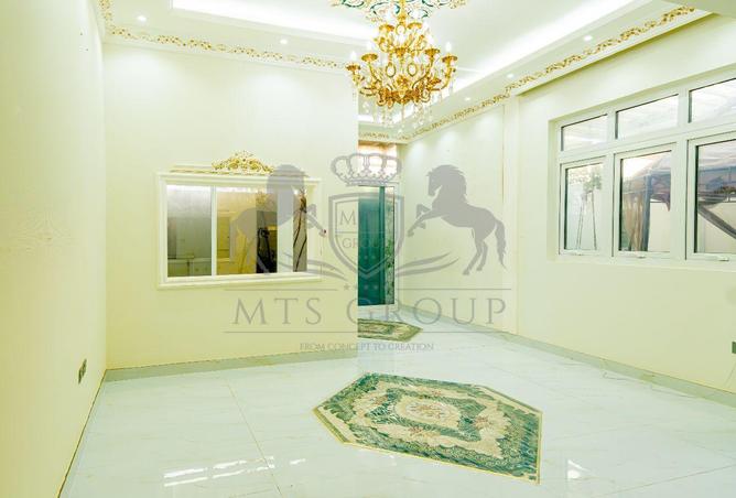 63657704 - Property Image 2