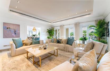 Villa - 6 Bedrooms - 7+ Bathrooms for rent in Meadows 5 - Meadows - Dubai