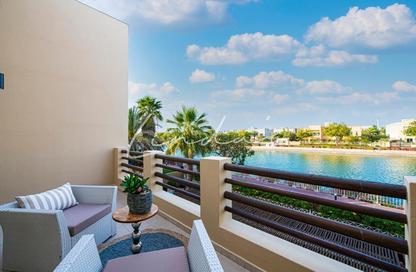 Villa - 6 Bedrooms - 7+ Bathrooms for rent in Meadows 5 - Meadows - Dubai
