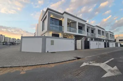 تاون هاوس - 6 غرف نوم - 8 حمامات للبيع في الباهيه هيلز - الباهية - عجمان