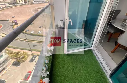 Apartment - 2 Bedrooms - 3 Bathrooms for rent in Hub Canal 2 - Hub-Golf Towers - Dubai Sports City - Dubai