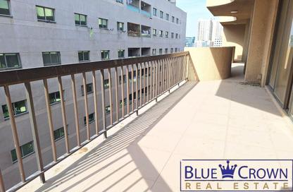 Apartment - 3 Bedrooms - 2 Bathrooms for rent in Golden Sands 1 - Al Mankhool - Bur Dubai - Dubai