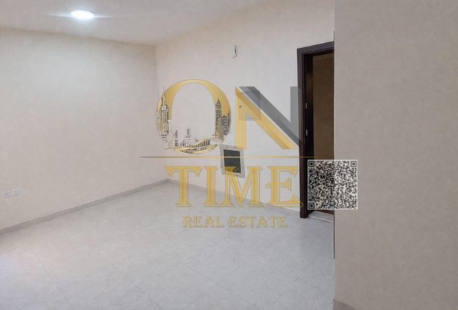 74235877 - Property Main Image