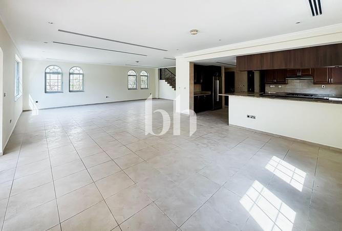100840829 - Property Image 2
