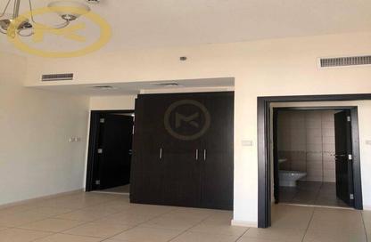 Apartment - 1 Bedroom - 2 Bathrooms for sale in Farah Tower 1 - Queue Point - Liwan - Dubai Apartment - 1 Bedroom - 2 Bathrooms for sale in Farah Tower 1 - Queue Point - Liwan - Dubai