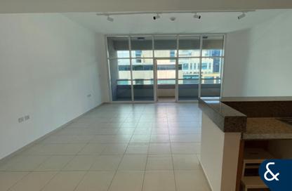 Apartment - Studio - 1 for rent in Bay Square Building 9 - Bay Square - Business Bay - Dubai