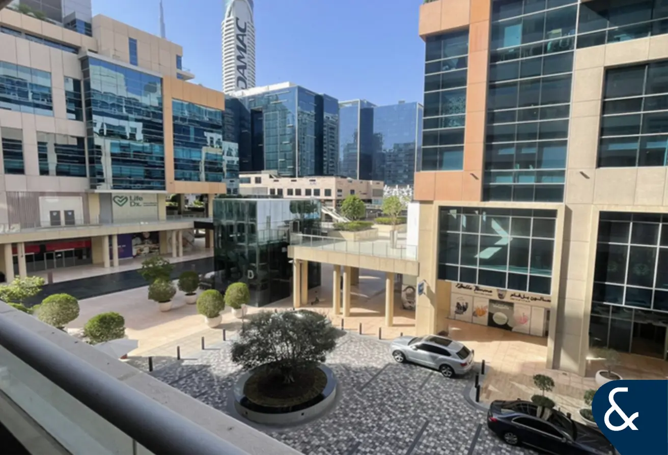 152851084 - Property Main Image