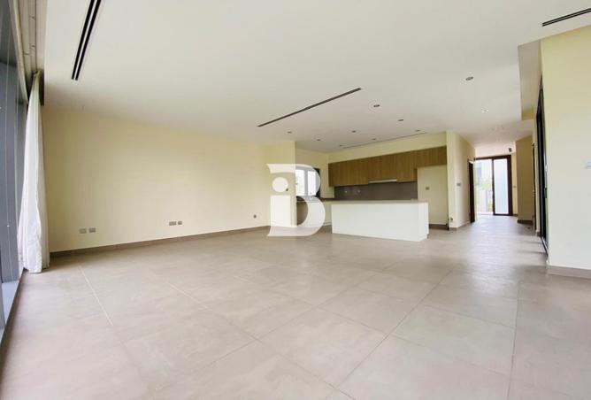 105114727 - Property Image 3