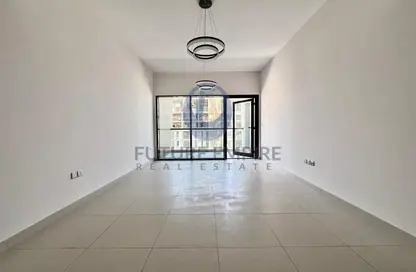 شقة - 2 غرف نوم - 3 حمامات للايجار في حديقة الوليد 2 - حديقة الوليد - الجداف - دبي