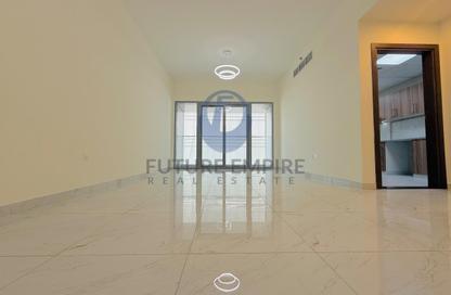 Apartment - 2 Bedrooms - 3 Bathrooms for rent in Titanium Tower - Al Karama - Dubai Apartment - 2 Bedrooms - 3 Bathrooms for rent in Titanium Tower - Al Karama - Dubai