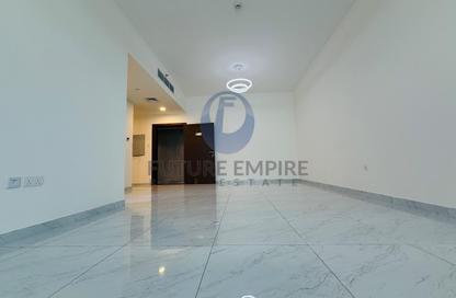 Apartment - 2 Bedrooms - 3 Bathrooms for rent in Titanium Tower - Al Karama - Dubai