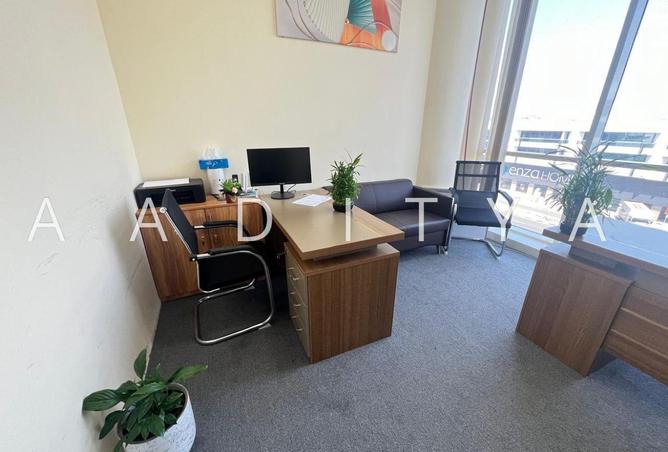 77797711 - Property Image 2