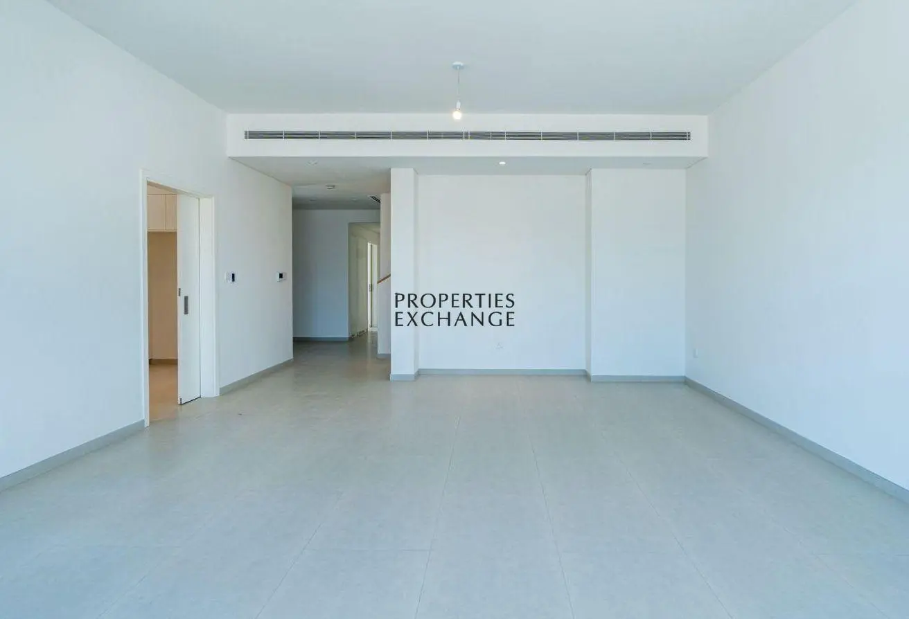 155070657 - Property Main Image
