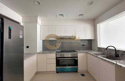 Townhouse - 4 - 3 for rent in Nice - Damac Lagoons - Dubai
