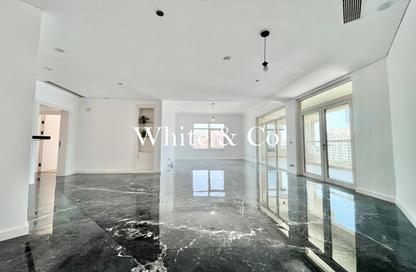 Apartment - 3 Bedrooms - 4 Bathrooms for rent in Al Tamr - Shoreline Apartments - Palm Jumeirah - Dubai