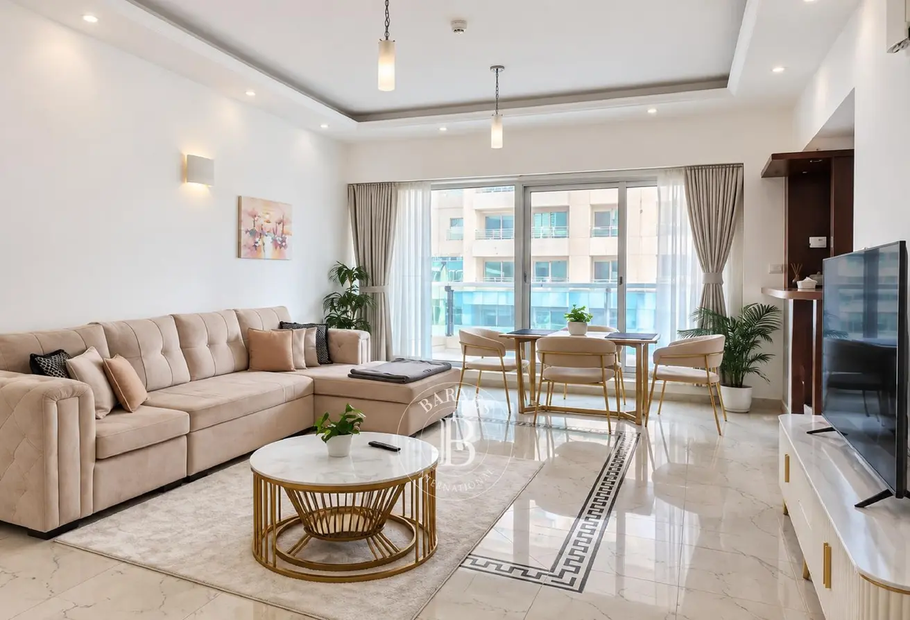 164563229 - Property Main Image