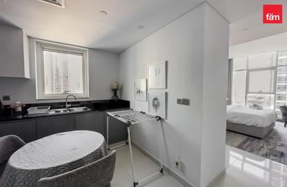 Apartment - Studio - 1 for sale in Damac Maison Prive A - Damac Maison Prive - Business Bay - Dubai