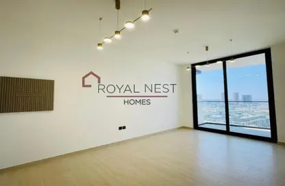 شقة - 2 غرف نوم - 2 حمامات للايجار في بن غاطي كريست - الضاحية 13 - قرية جميرا الدائرية - دبي