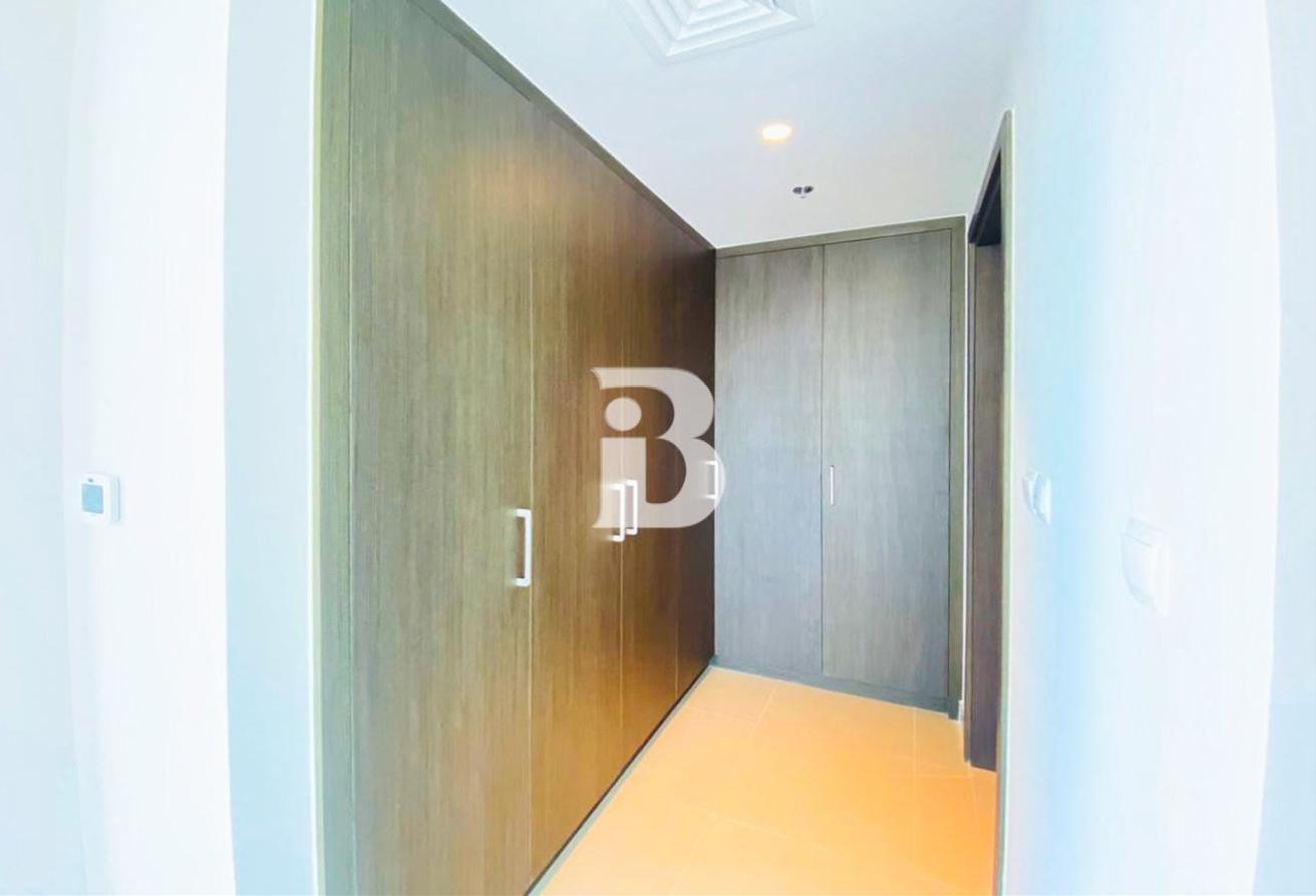 PARK VIEW | HIGH FLOOR | VACANT UNIT | DCH photo 5