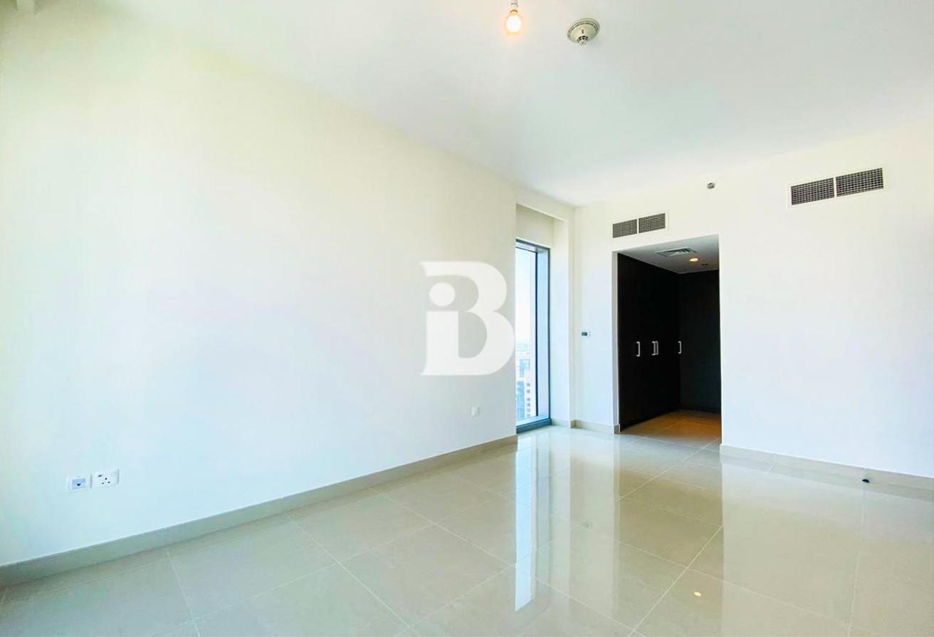 PARK VIEW | HIGH FLOOR | VACANT UNIT | DCH photo 4