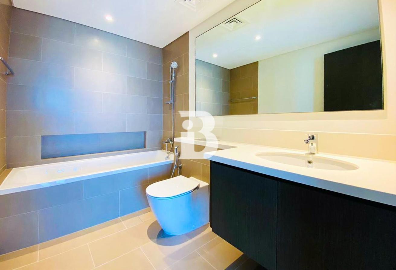 PARK VIEW | HIGH FLOOR | VACANT UNIT | DCH photo 9