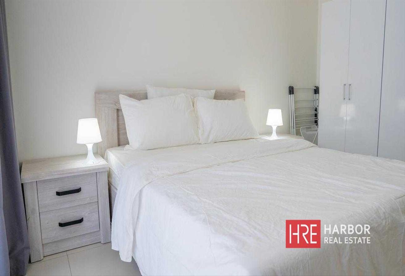 Ready to Move In | Exclusive | Prime location photo 11