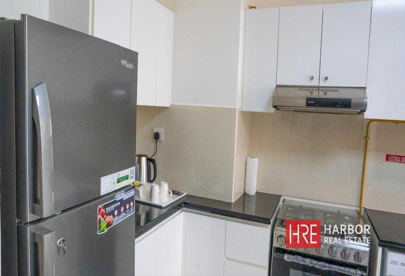 Ready to Move In | Exclusive | Prime location photo 17