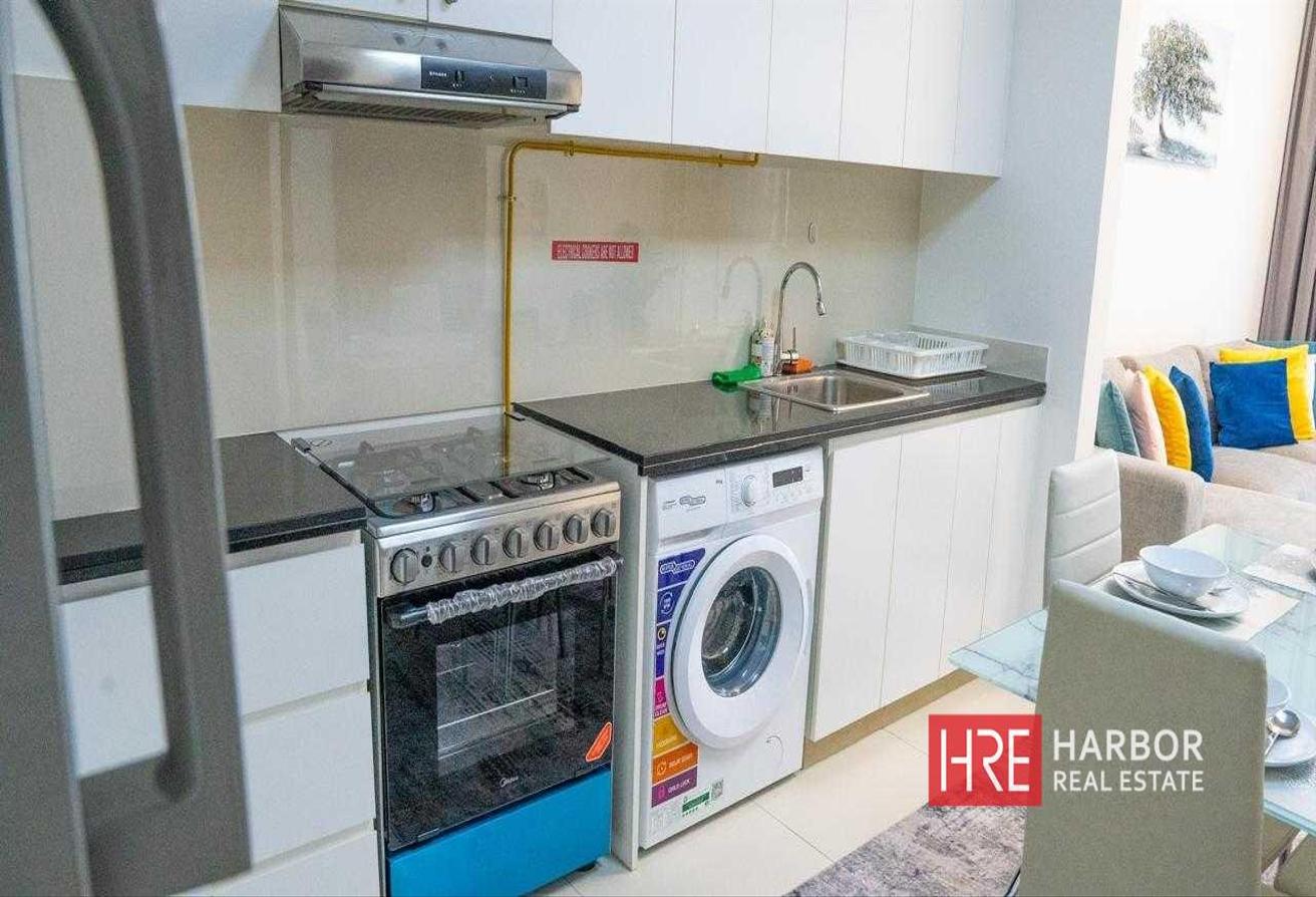 Ready to Move In | Exclusive | Prime location photo 18