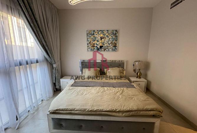 81112357 - Property Image 2