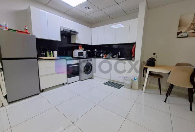 CHILLER FREE | FULLY FURNISHED | READY TO MOVE-IN