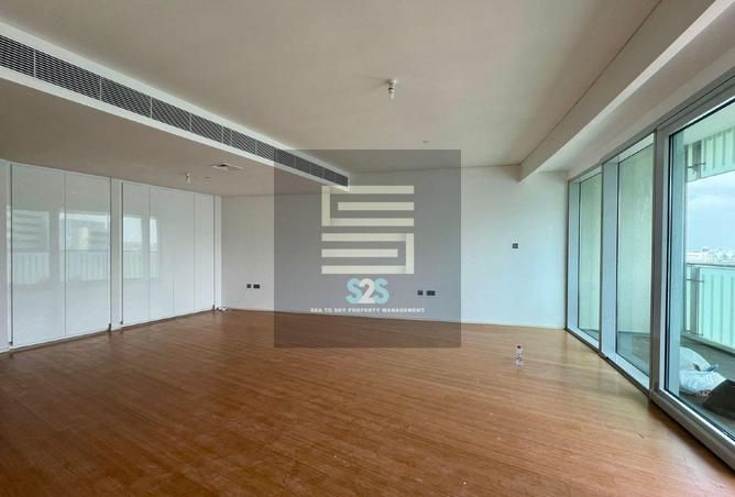 71145782 - صورة العقار 2