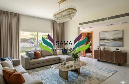 Villa - 4 Bedrooms - 3 Bathrooms for rent in Al Jafiliya Villas - Al Jafiliya - Dubai