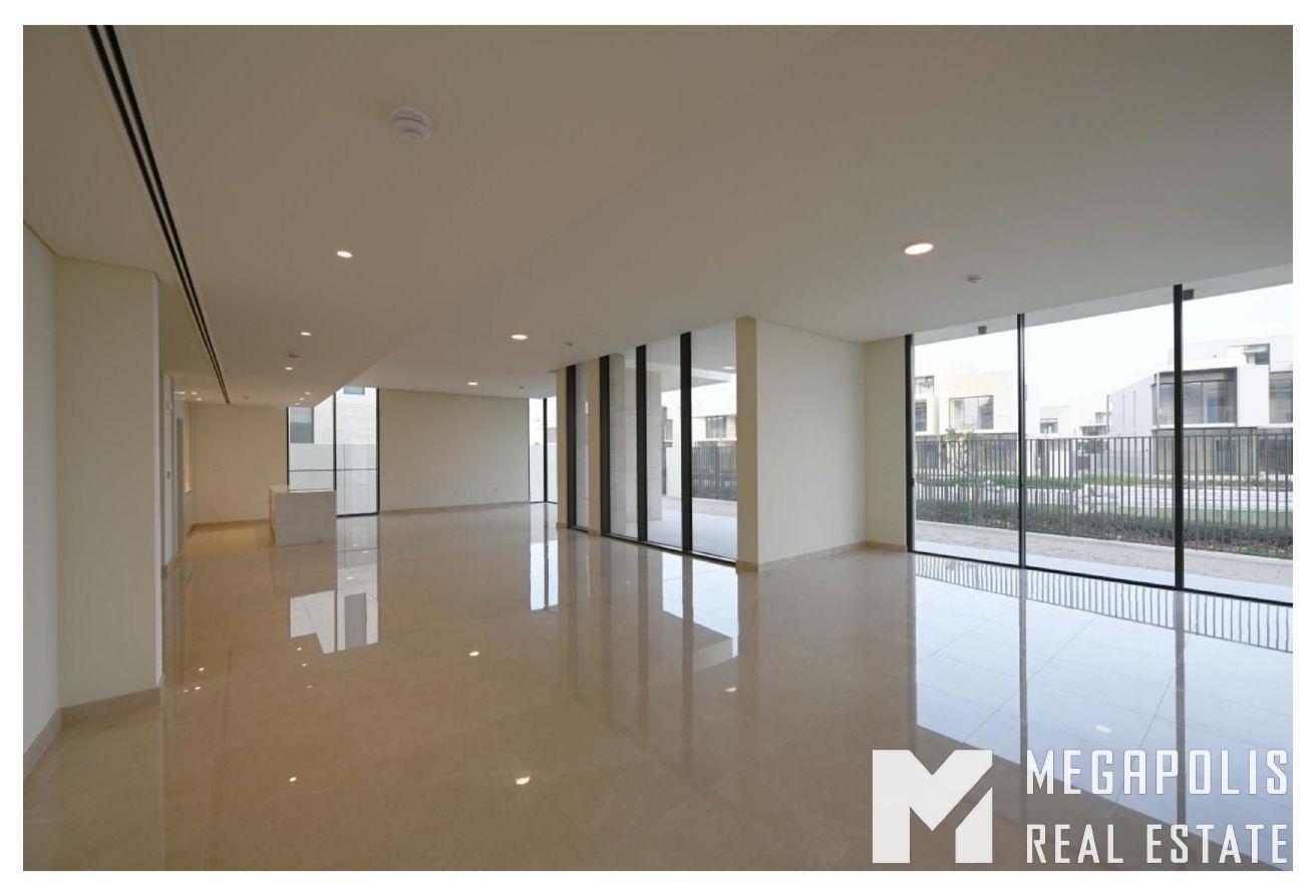 POOL OPTION | FULLY FURNISHED OPTION | BEST PRICE photo 3