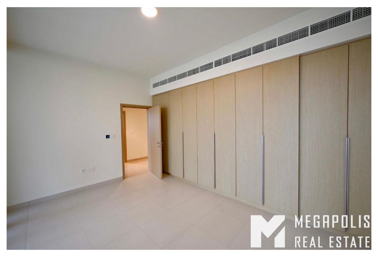 POOL OPTION | FULLY FURNISHED OPTION | BEST PRICE photo 17