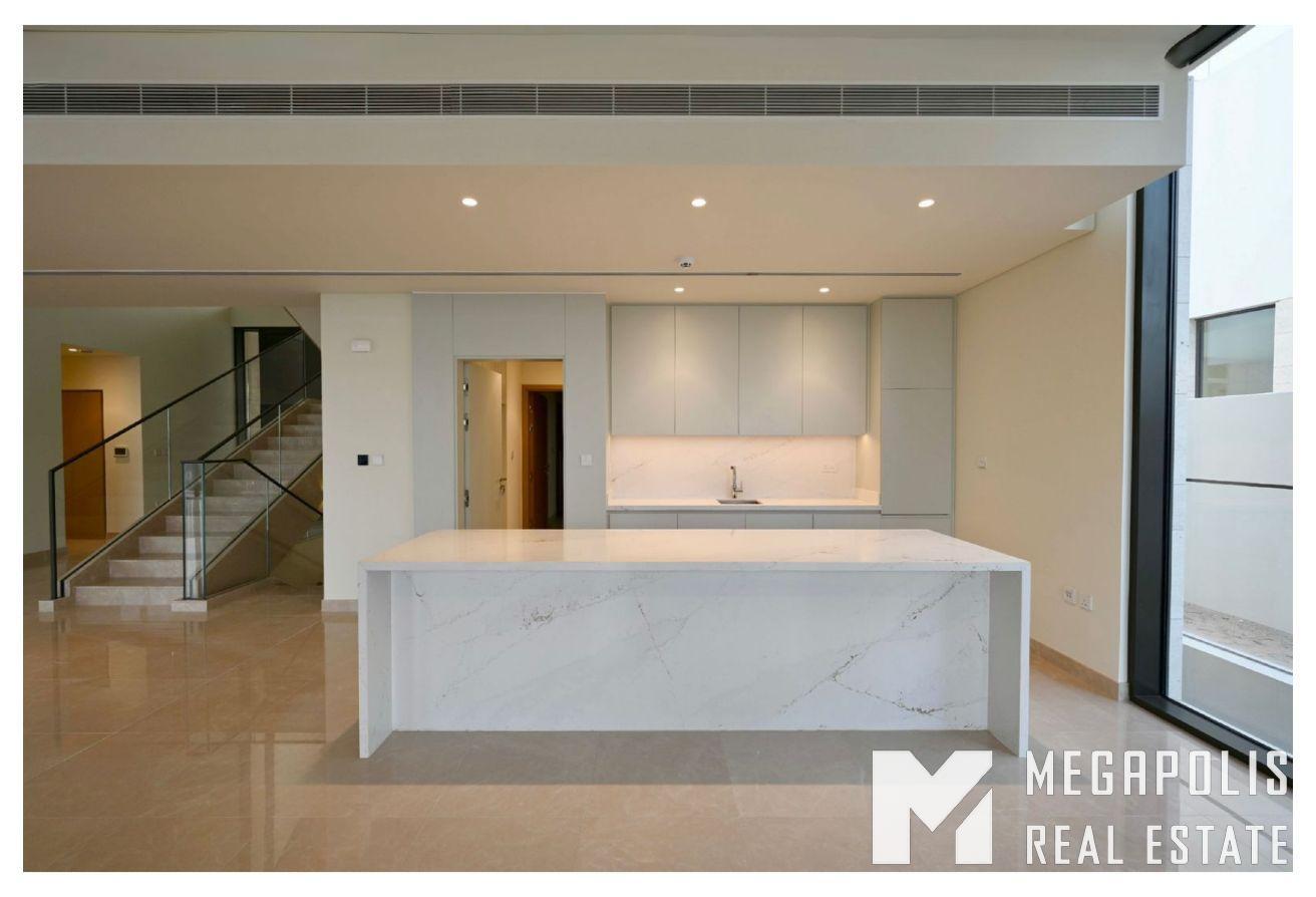 POOL OPTION | FULLY FURNISHED OPTION | BEST PRICE photo 4