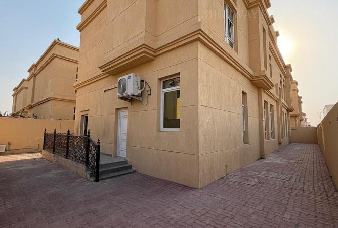 96131717 - Property Image 3