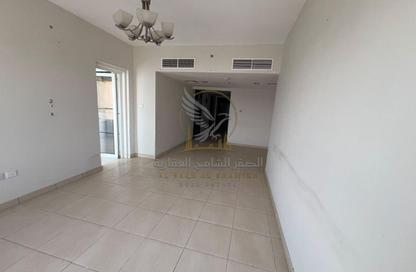 Apartment - 3 - 5 for rent in Al Khan Corniche - Al Khan - Sharjah