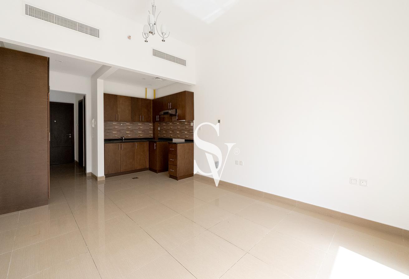 12 Chqs | Villa View | Chiller Free | High Floor photo 4
