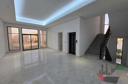 Villa - 5 - 7 for rent in Al Aweer 1 - Al Aweer - Dubai