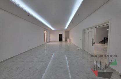 Villa - 5 - 7 for rent in Al Aweer 1 - Al Aweer - Dubai