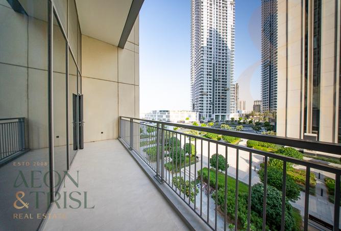2-bed apartment in Creek Rise Tower 1 · Water view — photo 3