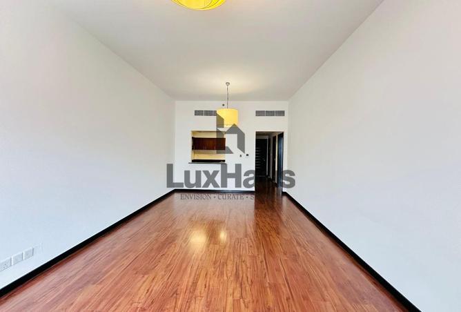 68272400 - Property Image 3