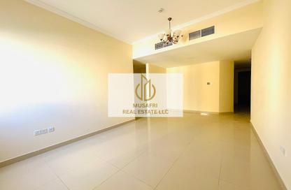 Apartment - 1 Bedroom - 2 Bathrooms for rent in Muwailih Building - Muwaileh - Sharjah