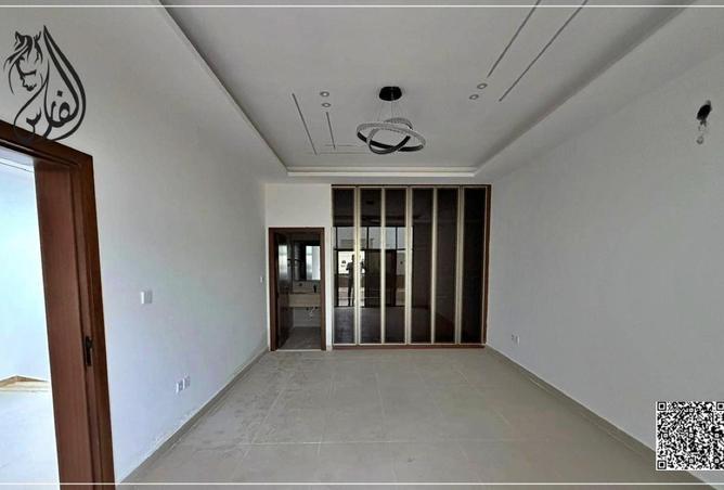 93573636 - صورة العقار 3